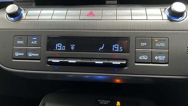 Hyundai KONA 65.4kWh Ultimate SUV 5dr Electric Auto (218 ps)