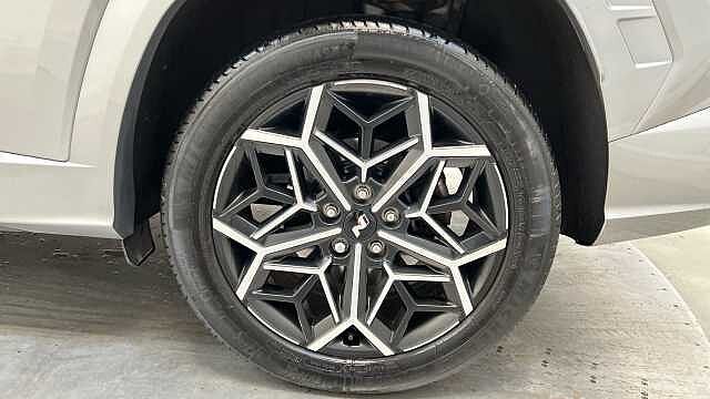 Hyundai TUCSON 1.6 h T-GDi N Line S SUV 5dr Petrol Hybrid Auto Euro 6 (s/s) (230 ps)