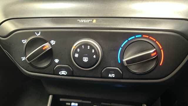 Hyundai BAYON 1.0 T-GDi MHEV SE Connect SUV 5dr Petrol Hybrid Manual Euro 6 (s/s) (100 ps)