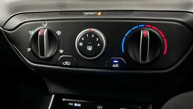 Hyundai i20 1.0 T-GDi MHEV SE Connect Hatchback 5dr Petrol Hybrid DCT Euro 6 (s/s) (100 ps)