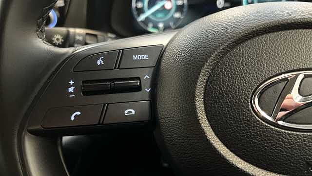 Hyundai i20 1.0 T-GDi MHEV SE Connect Hatchback 5dr Petrol Hybrid DCT Euro 6 (s/s) (100 ps)