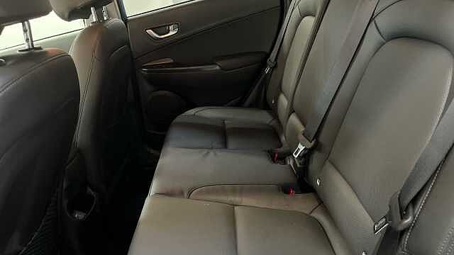 Hyundai KONA 1.6 h-GDi Ultimate SUV 5dr Petrol Hybrid DCT Euro 6 (s/s) (141 ps)