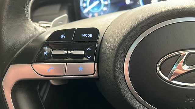 Hyundai TUCSON 1.6 h T-GDi 13.8kWh Ultimate SUV 5dr Petrol Plug-in Hybrid Auto 4WD Euro 6 (s/s)