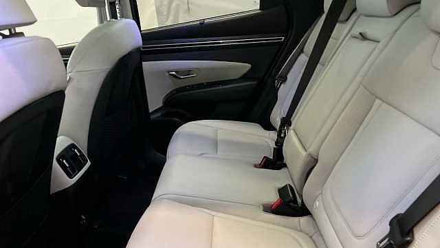 Hyundai TUCSON 1.6 h T-GDi 13.8kWh Ultimate SUV 5dr Petrol Plug-in Hybrid Auto 4WD Euro 6 (s/s)