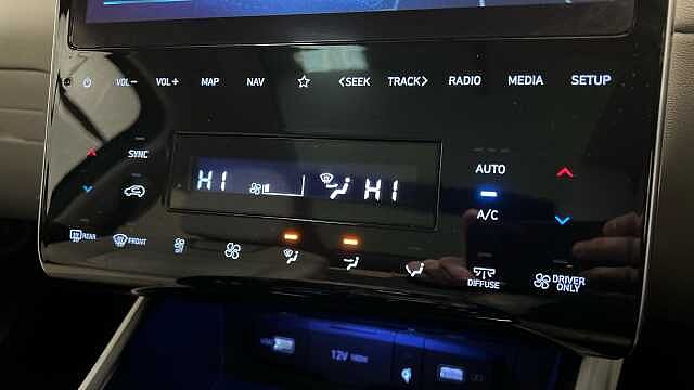 Hyundai TUCSON 1.6 h T-GDi 13.8kWh Ultimate SUV 5dr Petrol Plug-in Hybrid Auto 4WD Euro 6 (s/s)