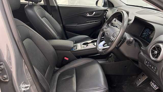 Hyundai KONA 64kWh Ultimate SUV 5dr Electric Auto (10.5kW Charger) (204 ps)