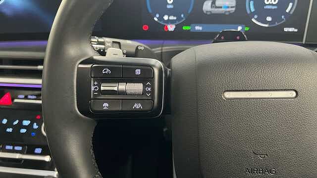 Hyundai Santa Fe 1.6 h T-GDi Ultimate SUV 5dr Petrol Hybrid Auto Euro 6 (s/s) (7Seat) (215 ps)