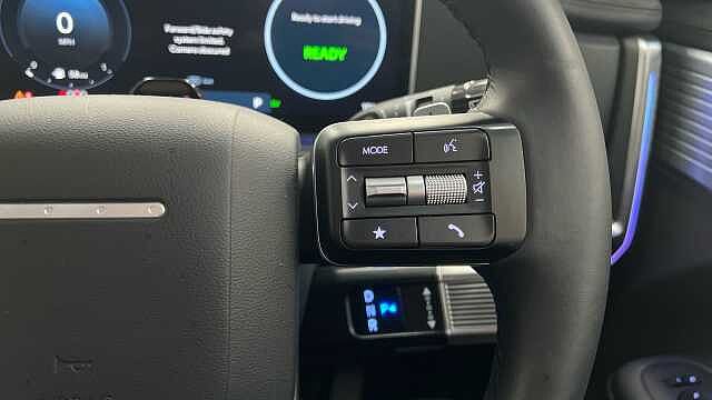 Hyundai Santa Fe 1.6 h T-GDi Ultimate SUV 5dr Petrol Hybrid Auto Euro 6 (s/s) (7Seat) (215 ps)