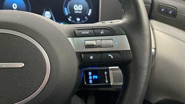 Hyundai TUCSON 1.6 T-GDi 13.8kWh Ultimate SUV 5dr Petrol Plug-in Hybrid Auto Euro 6 (s/s) (253 ABYSS BLACK