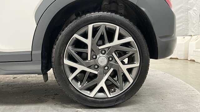 Hyundai KONA 1.6 h-GDi Ultimate SUV 5dr Petrol Hybrid DCT Euro 6 (s/s) (141 ps)