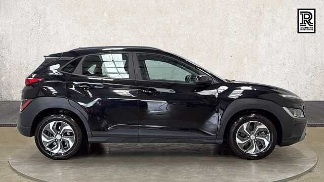 Hyundai KONA 1.6 h-GDi SE Connect SUV 5dr Petrol Hybrid DCT Euro 6 (s/s) (141 ps) Black