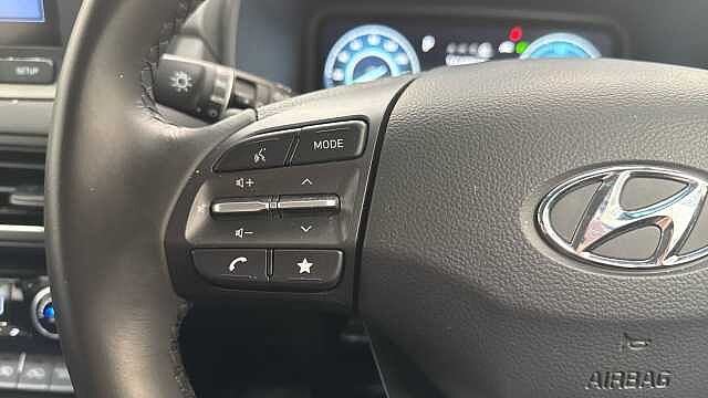 Hyundai KONA 1.6 h-GDi SE Connect SUV 5dr Petrol Hybrid DCT Euro 6 (s/s) (141 ps) Black