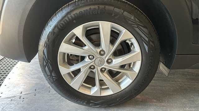 Hyundai TUCSON 1.6 CRDi MHEV SE Nav SUV 5dr Diesel Hybrid Manual Euro 6 (s/s) (115 ps)