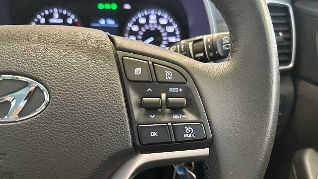 Hyundai TUCSON 1.6 CRDi MHEV SE Nav SUV 5dr Diesel Hybrid Manual Euro 6 (s/s) (115 ps)