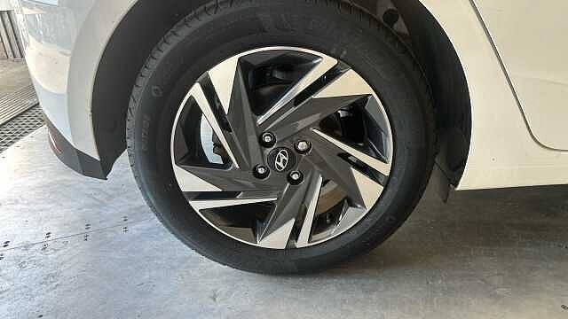 Hyundai i20 1.0 T-GDi MHEV SE Connect Hatchback 5dr Petrol Hybrid Manual Euro 6 (s/s) (100 p