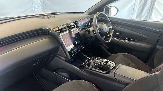 Hyundai TUCSON 1.6 h T-GDi N Line S SUV 5dr Petrol Hybrid Auto Euro 6 (s/s) (230 ps) Serenity White