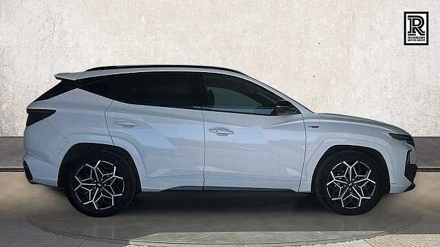 Hyundai TUCSON 1.6 h T-GDi N Line S SUV 5dr Petrol Hybrid Auto Euro 6 (s/s) (230 ps) Serenity White