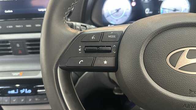 Hyundai BAYON 1.0 T-GDi Tech Line DCT Euro 6 (s/s) 5dr PHANTOM BLACK