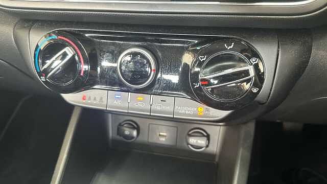 Hyundai KONA 1.0 T-GDi MHEV SE Connect SUV 5dr Petrol Hybrid Manual Euro 6 (s/s) (120 ps)