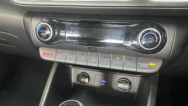 Hyundai KONA 1.6 h-GDi SE Connect SUV 5dr Petrol Hybrid DCT Euro 6 (s/s) (141 ps)
