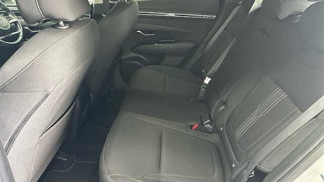 Hyundai TUCSON 1.6 h T-GDi Premium SUV 5dr Petrol Hybrid Auto Euro 6 (s/s) (230 ps)