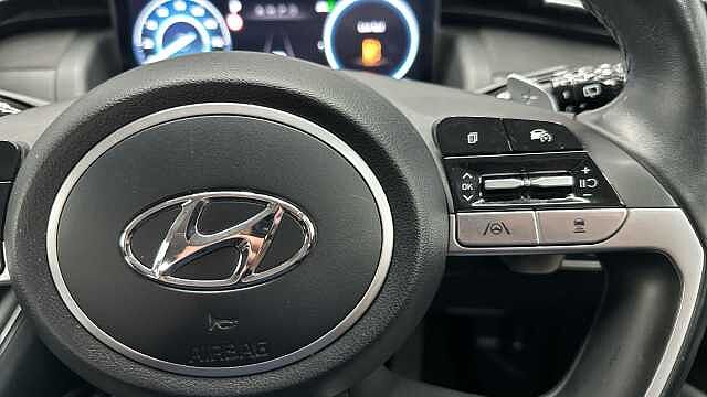 Hyundai TUCSON 1.6 h T-GDi Premium SUV 5dr Petrol Hybrid Auto Euro 6 (s/s) (230 ps)