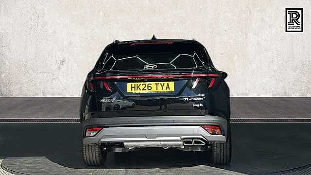 Hyundai TUCSON 1.6 T-GDi 13.8kWh Black Line SUV 5dr Petrol Plug-in Hybrid Auto Euro 6 (s/s) (25