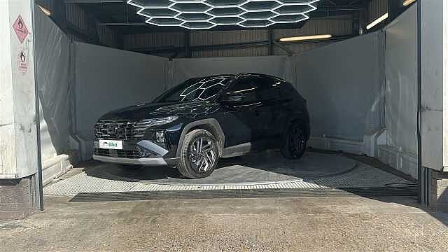 Hyundai TUCSON 1.6 T-GDi 13.8kWh Black Line SUV 5dr Petrol Plug-in Hybrid Auto Euro 6 (s/s) (25