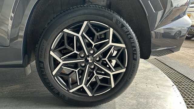 Hyundai TUCSON 1.6 h T-GDi N Line SUV 5dr Petrol Hybrid Auto Euro 6 (s/s) (230 ps)