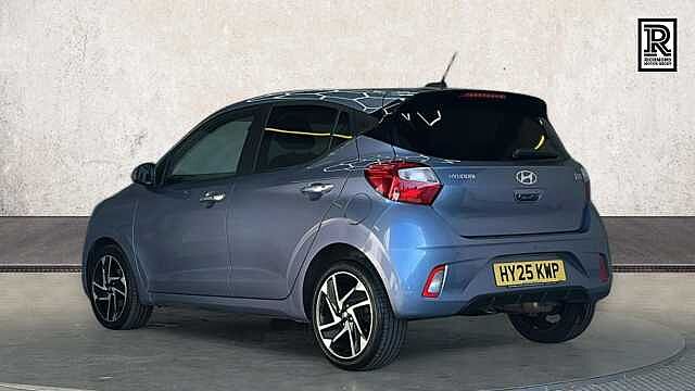 Hyundai i10 1.2 Premium Hatchback 5dr Petrol Auto Euro 6 (s/s) (79 ps)
