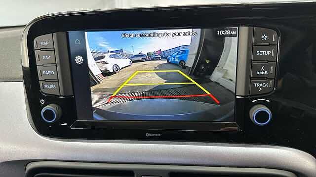 Hyundai i10 1.2 Premium Hatchback 5dr Petrol Auto Euro 6 (s/s) (79 ps)