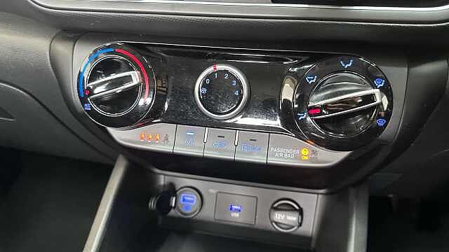 Hyundai KONA 1.0 T-GDi MHEV SE Connect SUV 5dr Petrol Hybrid Manual Euro 6 (s/s) (120 ps)