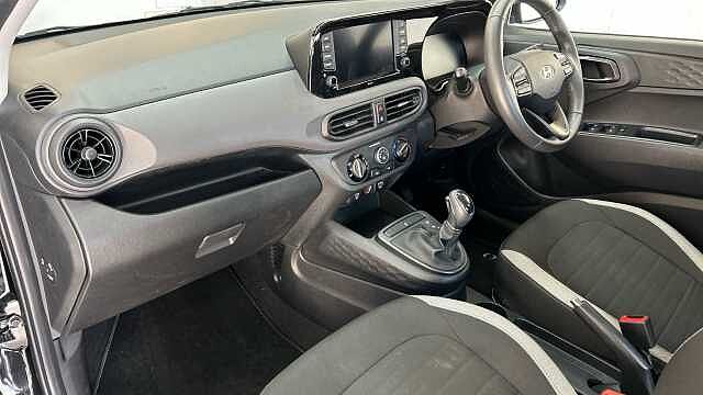 Hyundai i10 1.0 Advance Hatchback 5dr Petrol Auto Euro 6 (s/s) (63 ps)