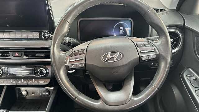 Hyundai KONA 1.0 T-GDi MHEV Premium SUV 5dr Petrol Hybrid Manual Euro 6 (s/s) (120 ps)